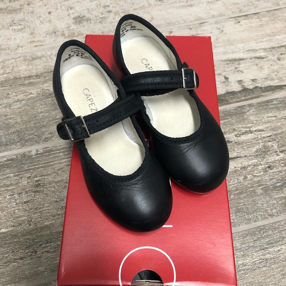 EUC Capezio Little Girl Tap Shoes - Picture 1 of 5